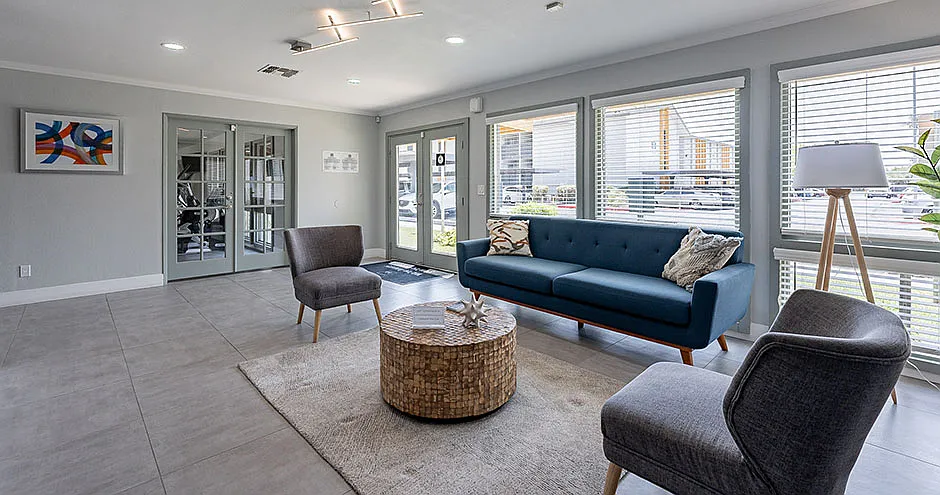 Parq on 50th Apartments — Photo 4