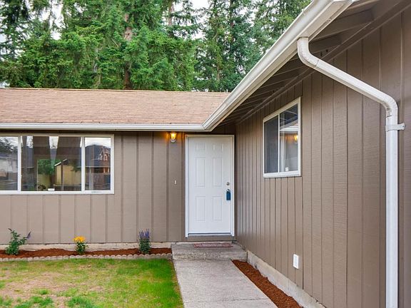 4th image of 20409 50th Ave E