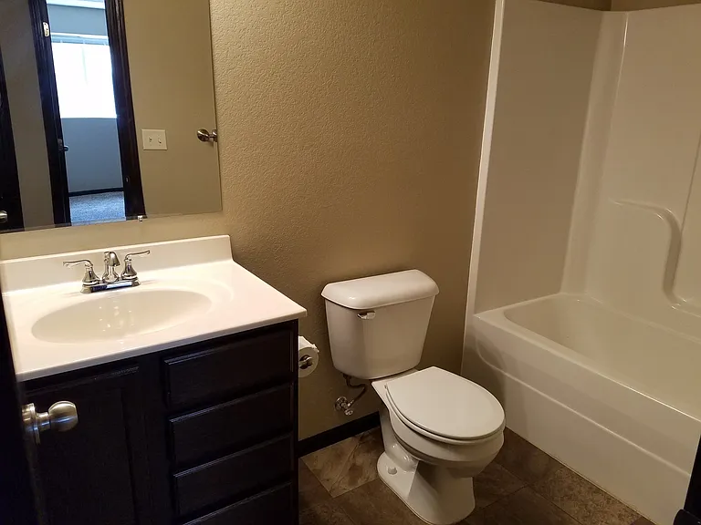 3946 Park Dr — Photo 8