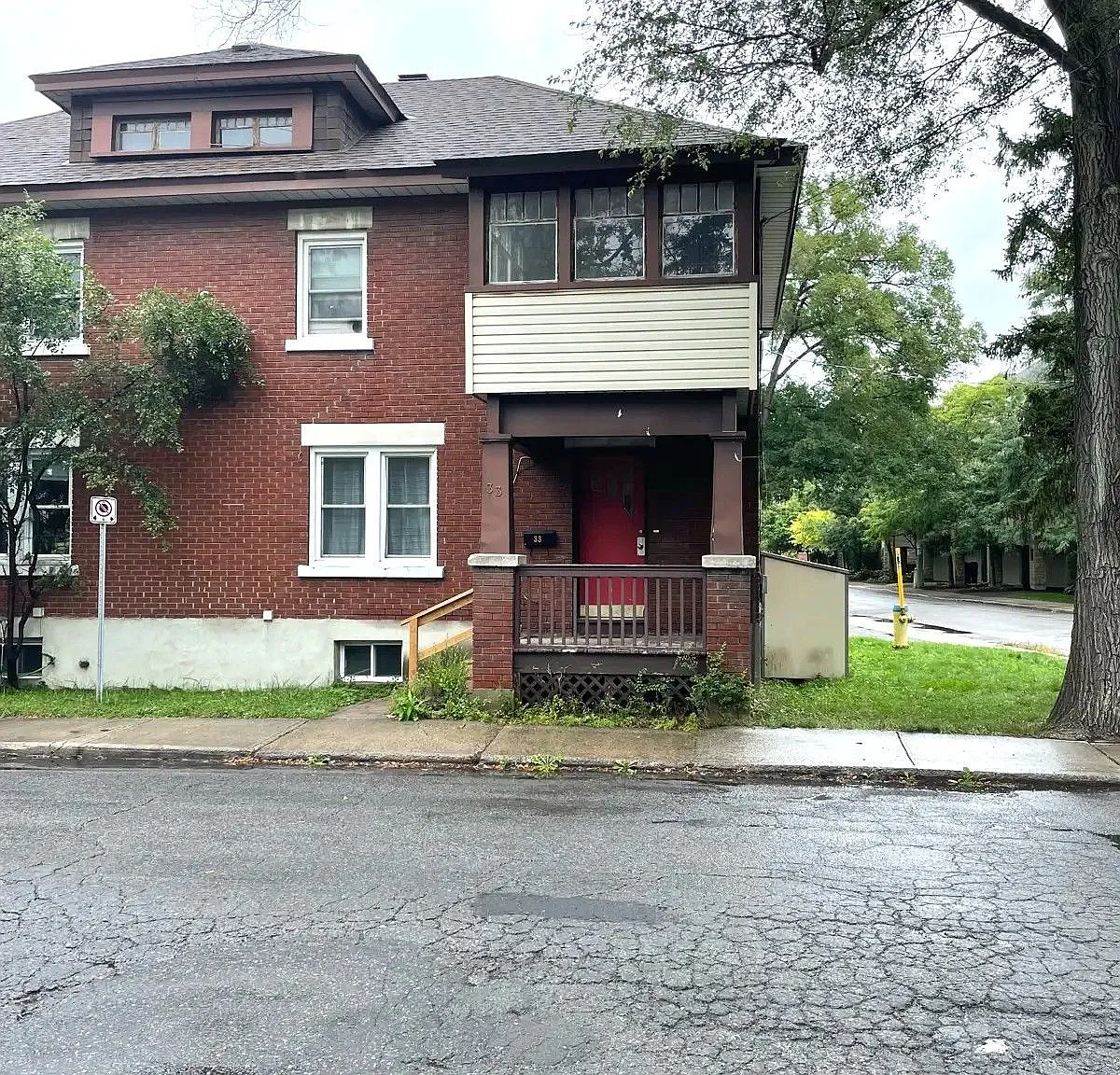 3 bed, $2,900 — Photo 1