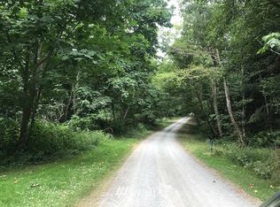 4110 Eagle Ridge Dr, Camano Island, WA 98282