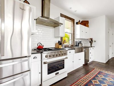 2804 Thorn Road, Sebastopol, CA, 95472