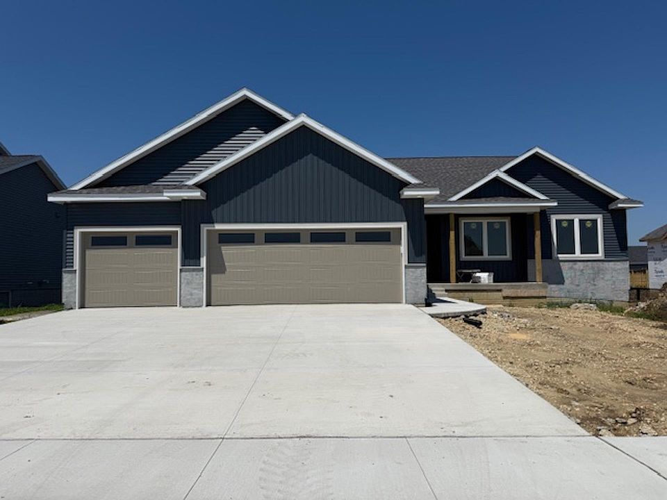 1st image of 2813 Autumn Woods Dr