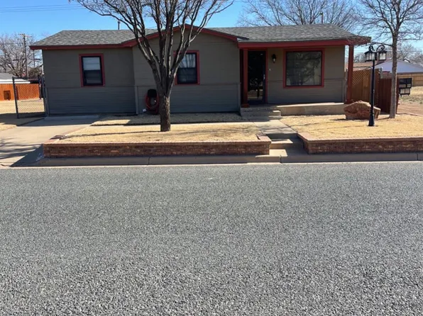 2105 Ash Ave, Lubbock, TX 79404