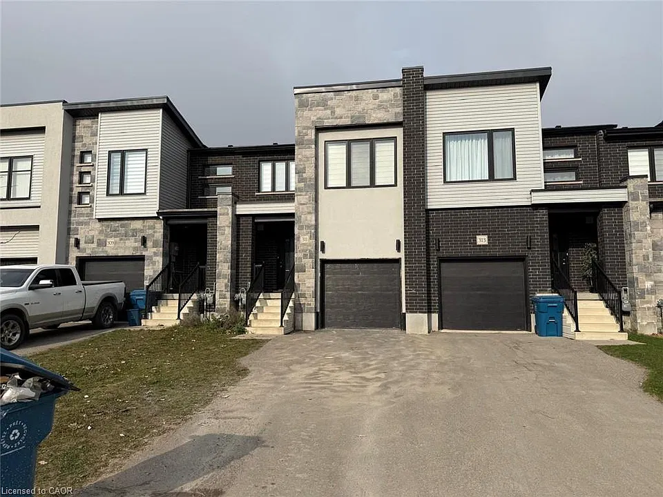 311 Bradshaw Dr