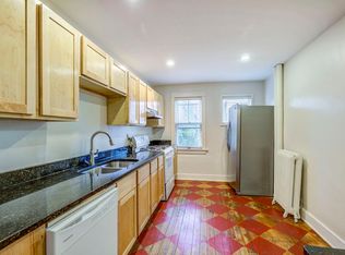 712 W 28th St, Minneapolis, MN 55408