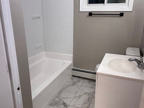 Bathroom 1st floor