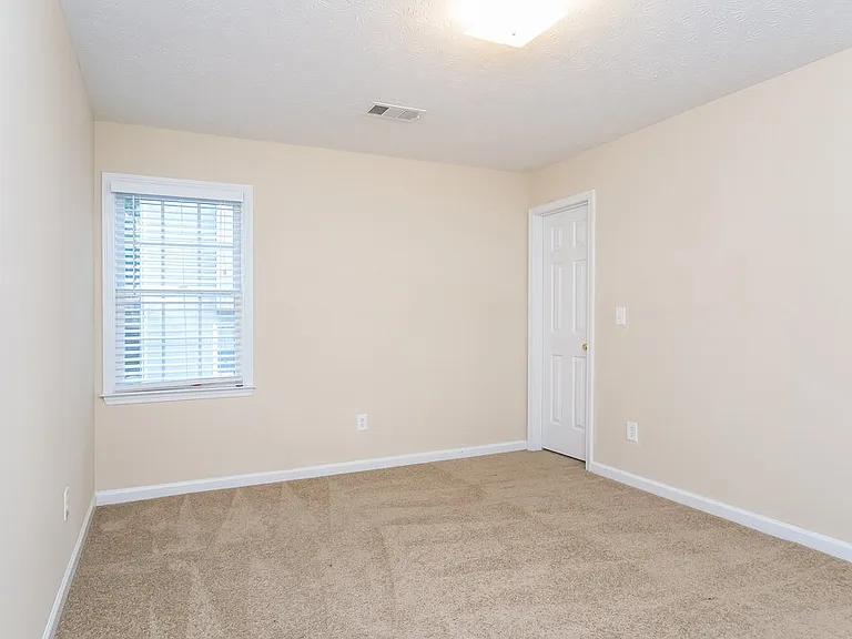 39 Crestview Dr — Photo 11