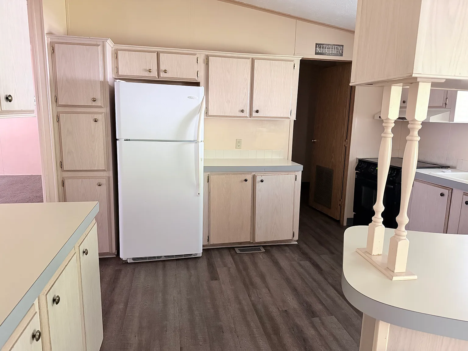 3 bed, $1,400 — Photo 3