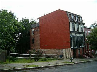 2nd image of 17 Catherine St