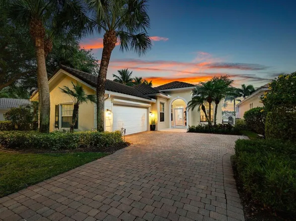 136 Euphrates Circle, Palm Beach Gardens, FL 33410