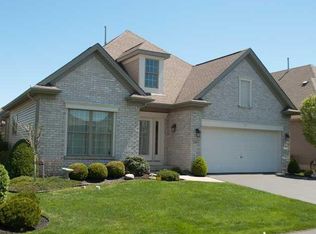149 Haverford Ln, Williamsville, NY 14221