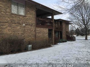 19407 Oakwood Ave, Country Club Hills, IL 60478