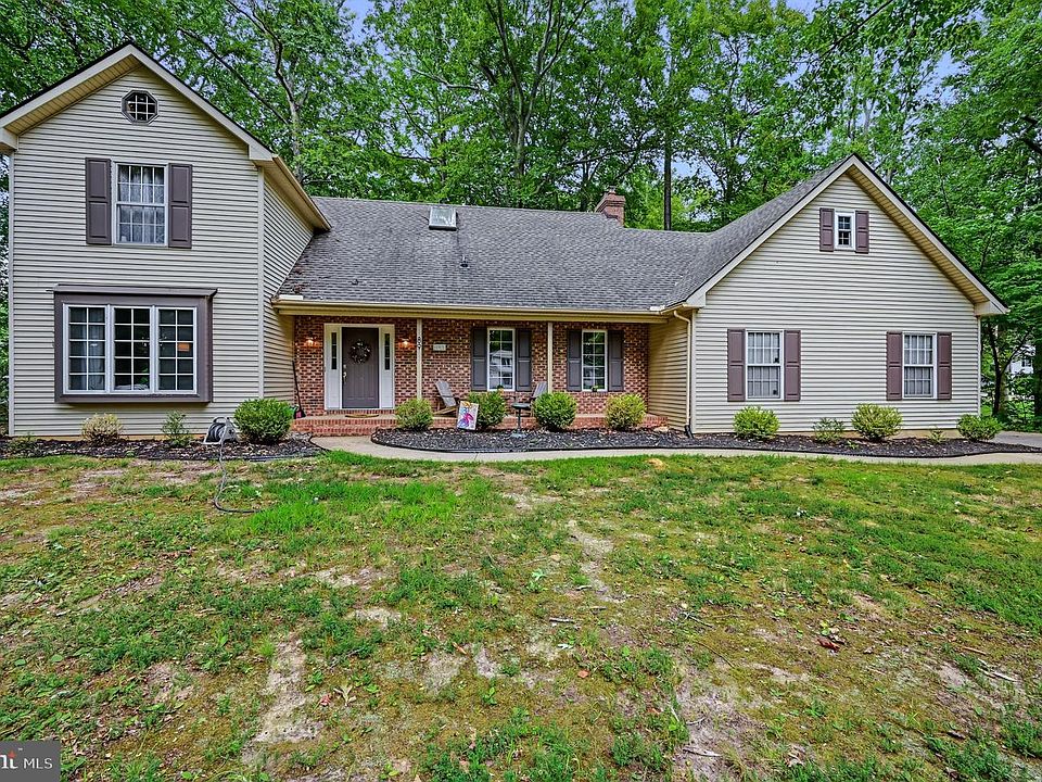 1st image of 89 Pine Valley Rd