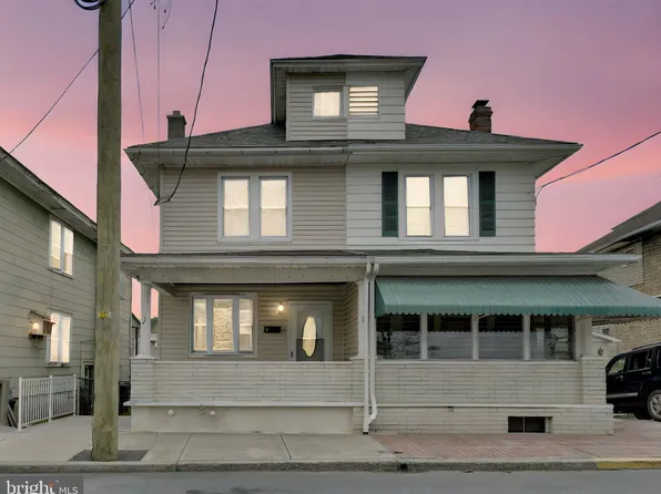 34 N Crescent St, Tremont, PA 17981