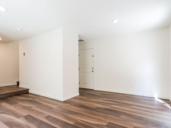 5th image of 18567 E 47th Ave