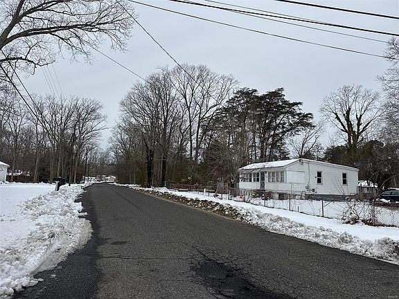 5th image of 7501 Magnolia Dr