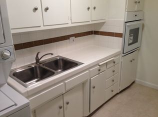 2992 Royal Palm Dr, Costa Mesa, CA 92626