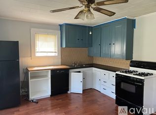 1 Mill Ln #A, Taunton, MA 02780