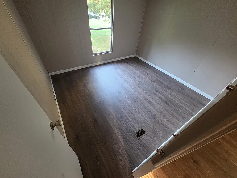 9706 Elderberry Trl — Photo 7