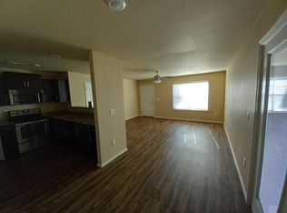 1924 Ridge St, Gentry, AR 72734