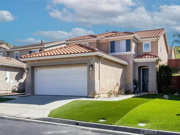 13216 Mira Mar Dr, Sylmar, CA 91342
