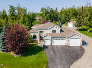 5700 S Hanson Loop, Wasilla, AK 99654