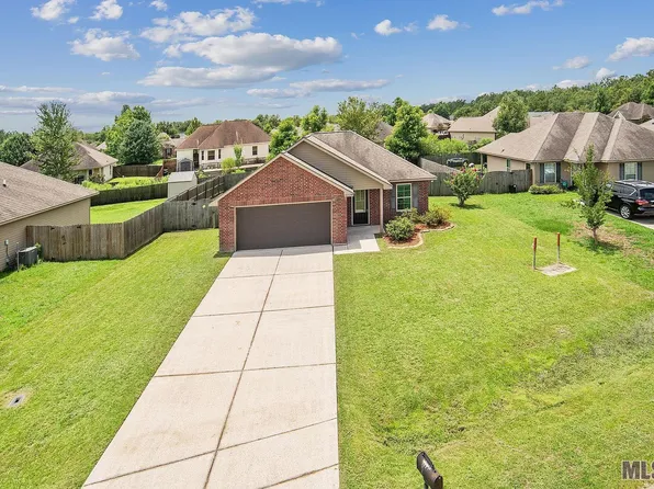 28456 Mila Ct, Ponchatoula, LA 70454