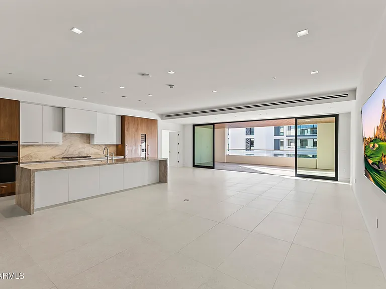 6587 N Palmeraie Blvd #2021 — Photo 6
