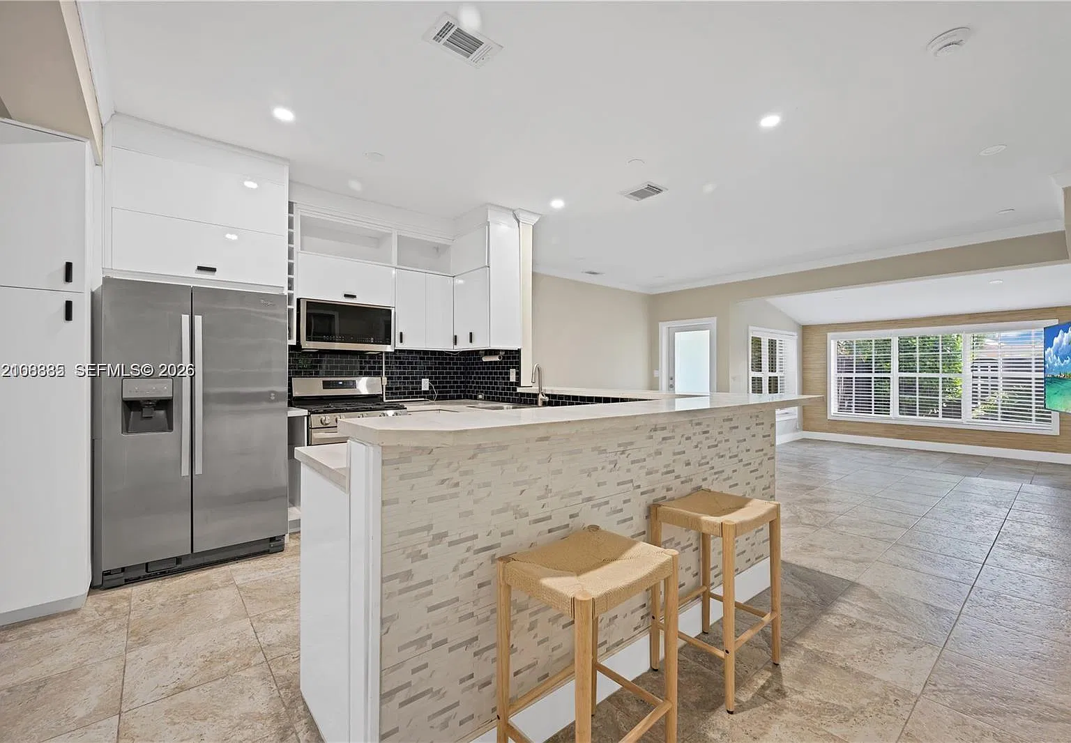 Gulfstream Estates — Photo 3
