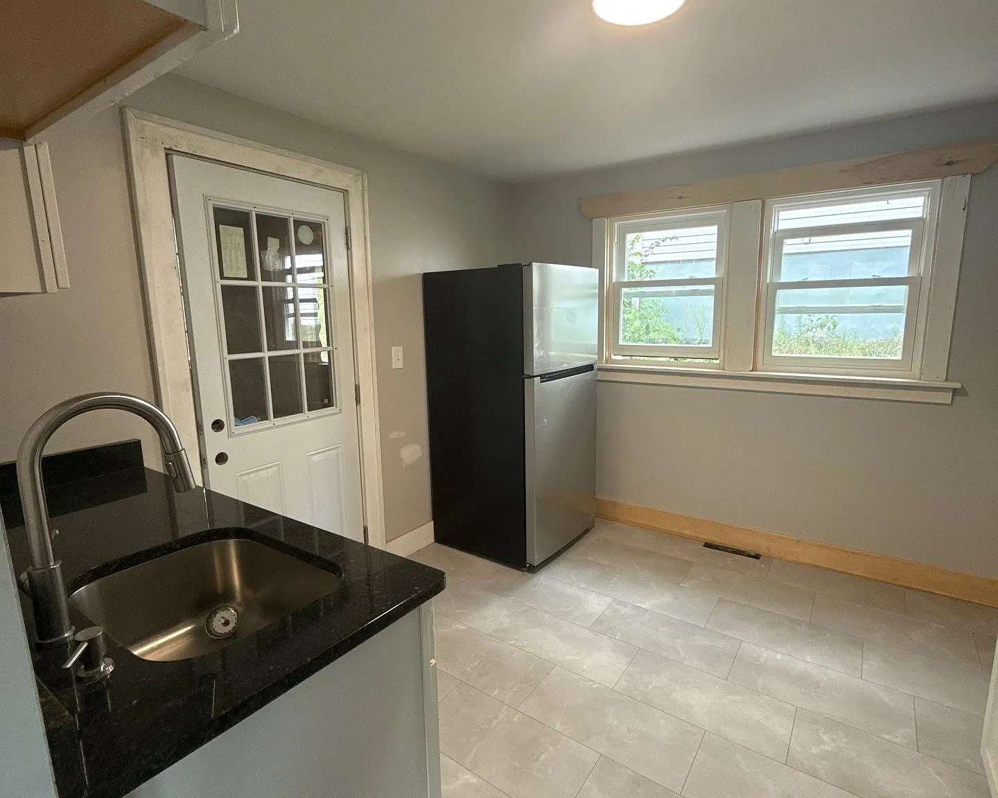 3 bed, 1200 sqft, $1,875 — Photo 4