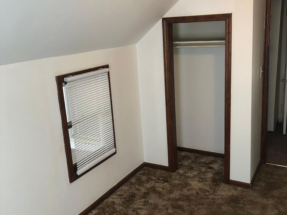 Bedroom 1 closet