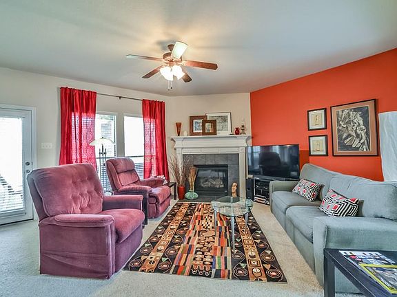 4th image of 23162 Tranquil Springs Ln