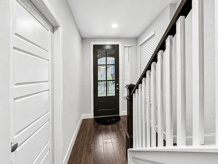 1367 Branchwood Pl — Photo 6