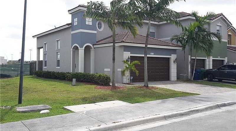 1st image of 8071 NW 114th Pl
