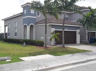 8071 NW 114th Pl, Doral, FL 33178