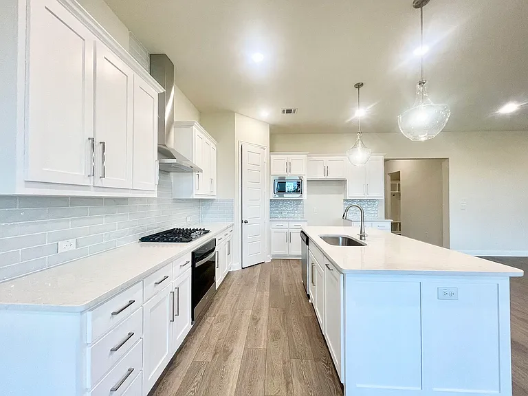 1632 Estivella Dr — Photo 13
