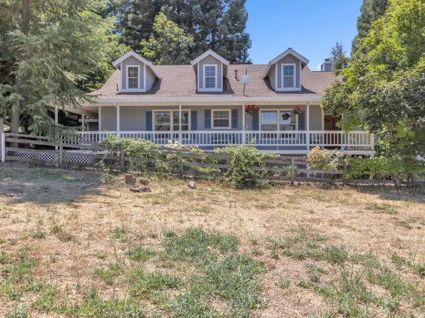 1810 American River Trl, Cool, CA 95614