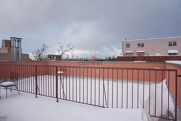 Rented by Citi Nest Group LLC | media 27