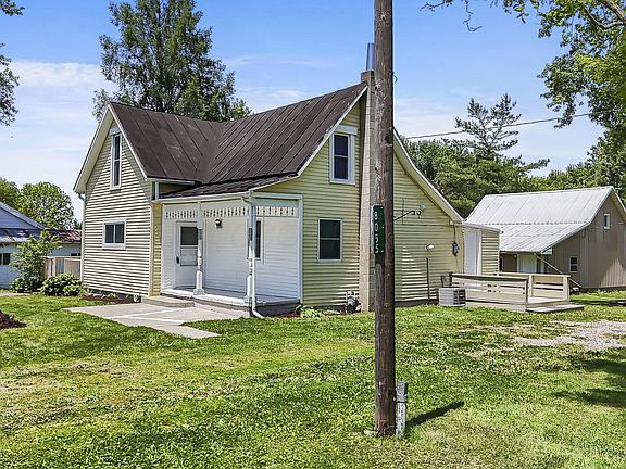 3rd image of 8055 Lock Rd