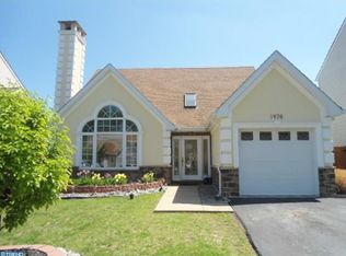 1978 Colonial Dr, Croydon, PA 19021