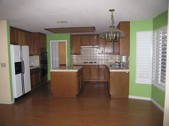 4th image of 8795 Liscarney Way
