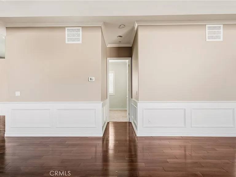 406 N Fairview St — Photo 16