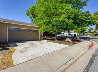 6412 Flower St, Reno, NV 89506