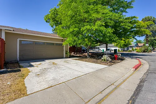 6412 Flower St Photo 1