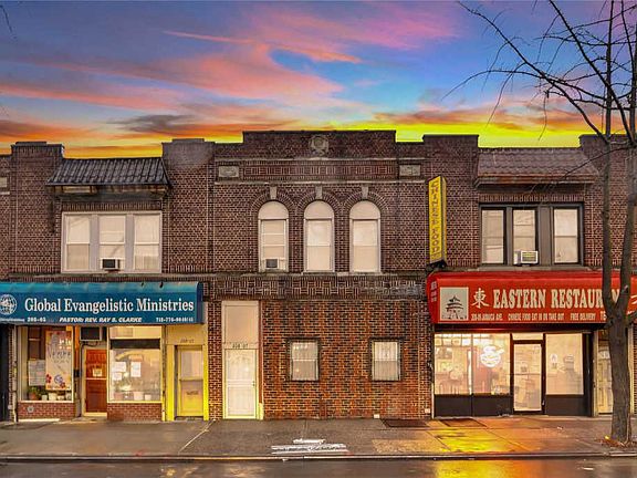 3rd image of 208-07 Jamaica Ave