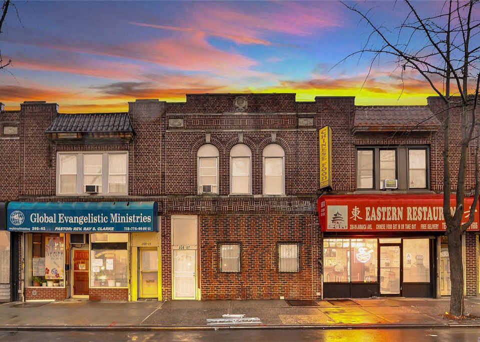 1st image of 208-07 Jamaica Ave #208-07
