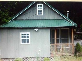 175 Lambert Branch Rd, Genoa, WV 25517