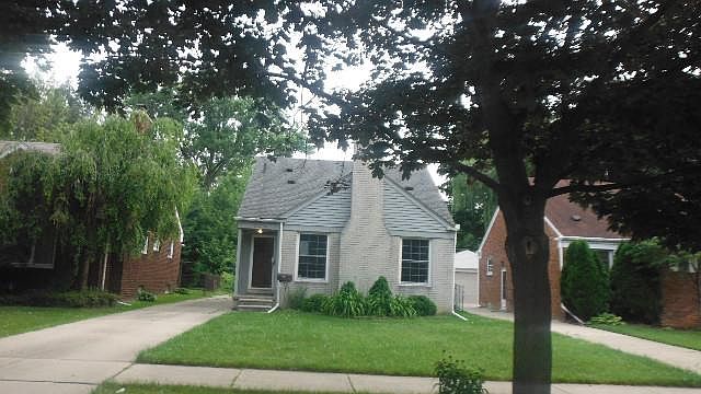 1st image of 20226 Woodmont St