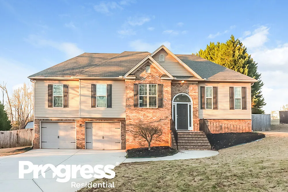 180 Willow Springs Dr photo 1
